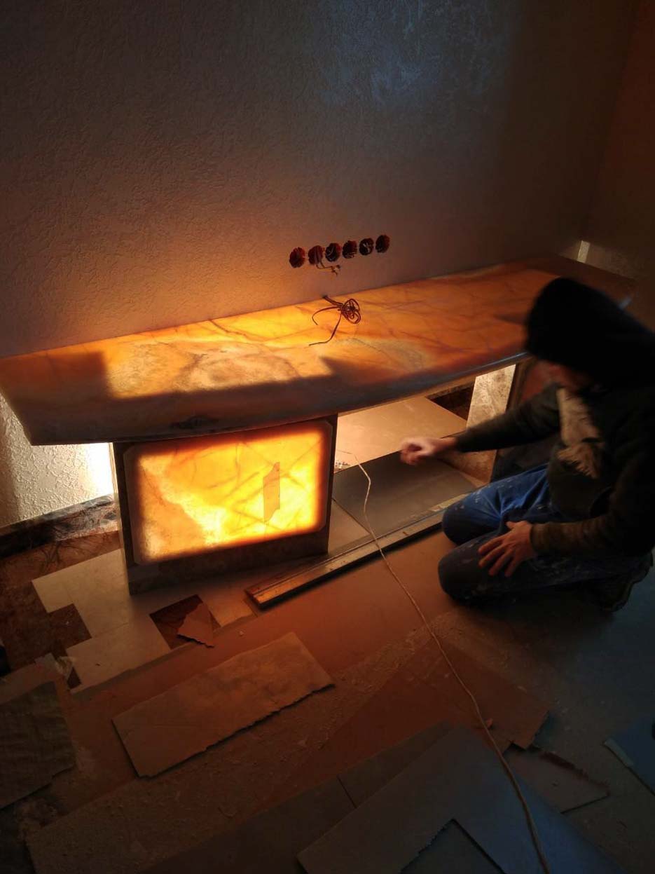 мебель из камня